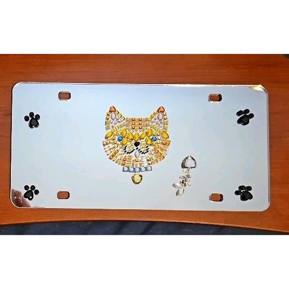 Mirrored License Plate With Rhinestone Cat And Paw Prints New - Picture 1 of 2